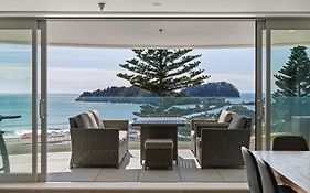 Oceanside Bliss - Absolute Beachfront - Uninterrupted Ocean Views With Pool